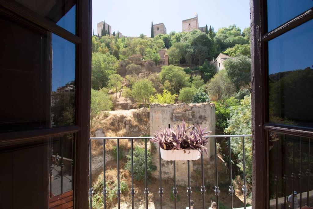 Alhambra Enamora 1 -Paseo De Los Tristes View 1 -C 그라나다 외부 사진