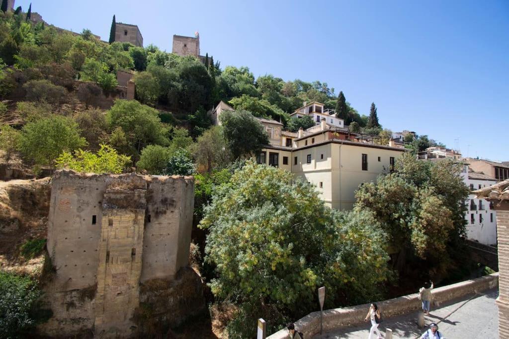 Alhambra Enamora 1 -Paseo De Los Tristes View 1 -C 그라나다 외부 사진